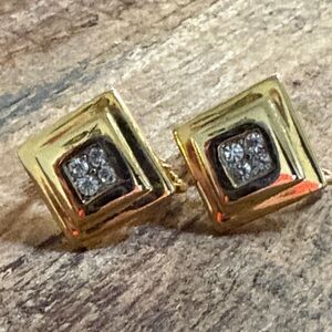 Napier Gold Tone Rhinestone Clip on earrings